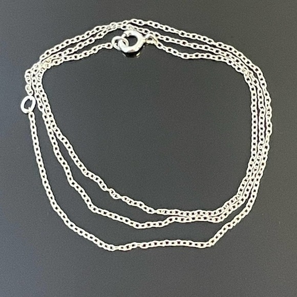 Sterling Silver Chain Necklace 16' - 17" - Picture 4 of 6